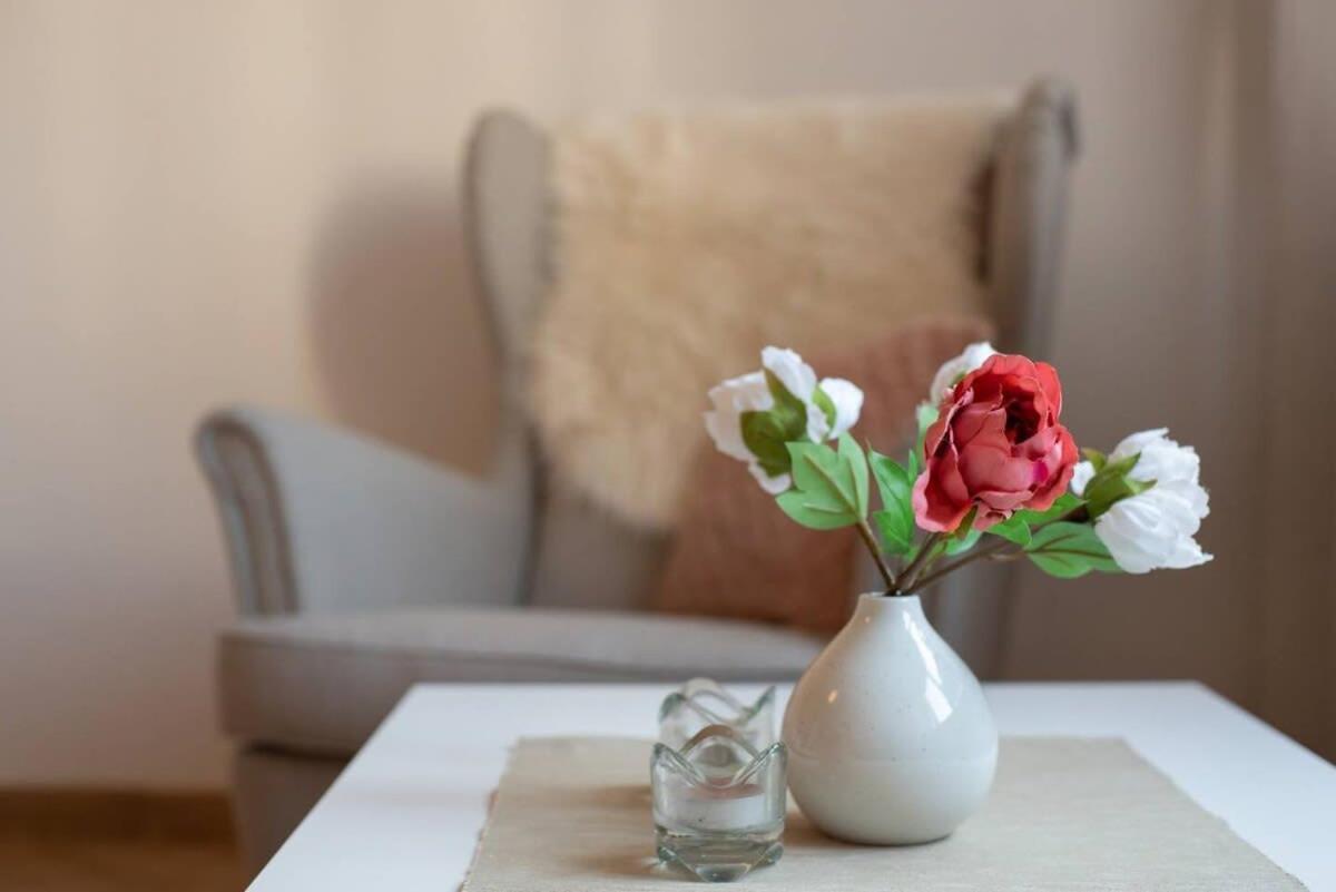 Convenient Apartment In The Heart Of Downtown Budapest Luaran gambar